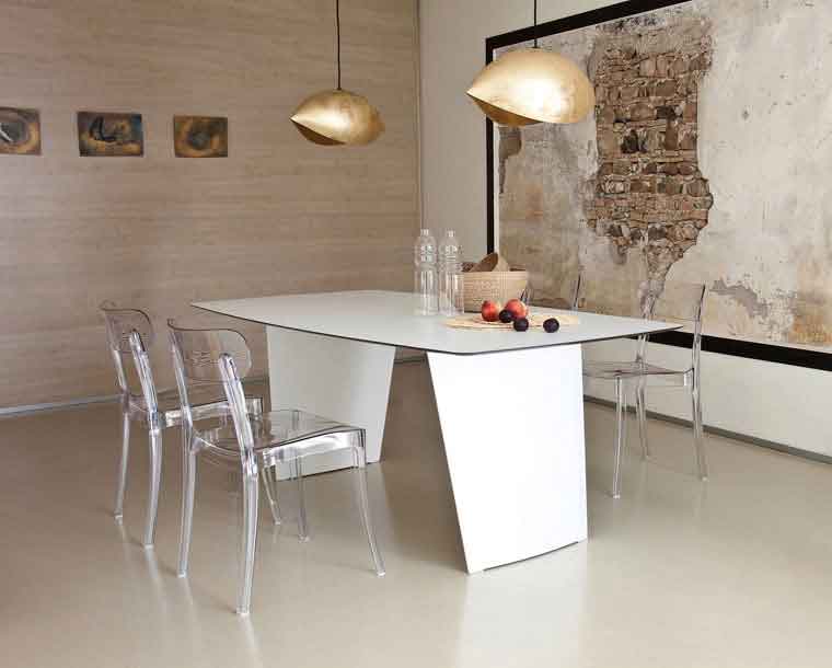 table, modern table, white table, trapezi, chairs, clear chairs, karekles, dining table, kitchen table, andreotti, andreotti furniture, epipla, furniture, limassol, cyprus